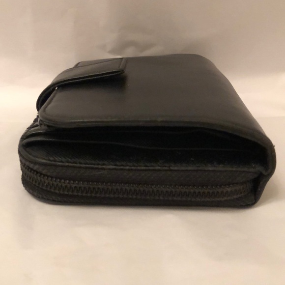 Keeping her - Picture 8 of 8